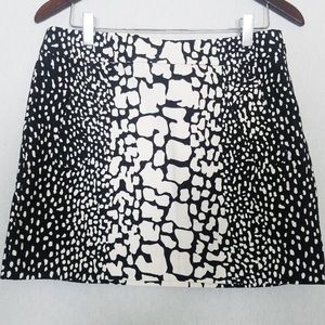 J Crew Sz 4 Mini Skirt Animal Print Black White